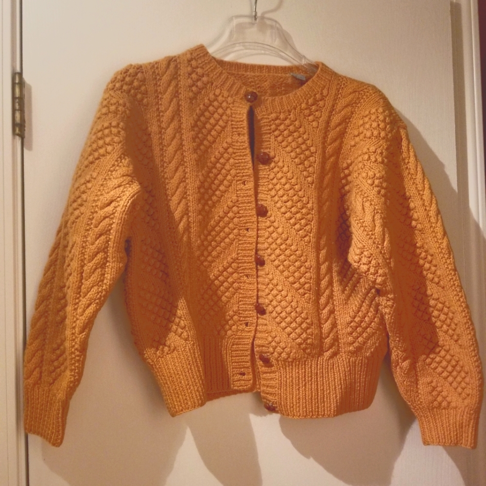 Mustard popcorn knit wool sweater